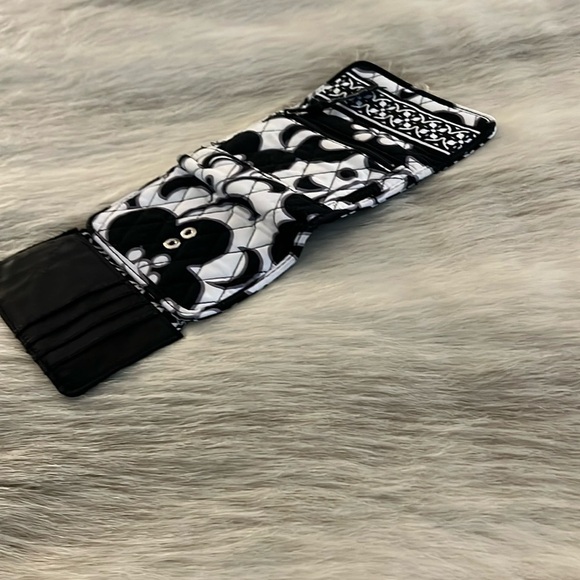 VERA BRADLEY Night & Day Trifold Euro Wallet 2010 Black & White Floral Y2K Small - Picture 13 of 14